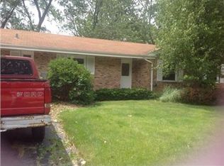 134 Linden Dr, Frankfort, IL 60423