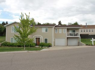 1742 Park Garden Rd, Great Falls, MT 59404