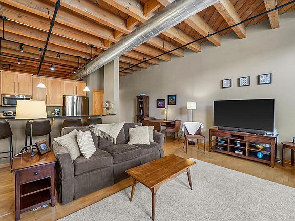 5th image of 191 N Broadway #308