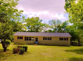420 Manchester Dr, Manning, SC 29102