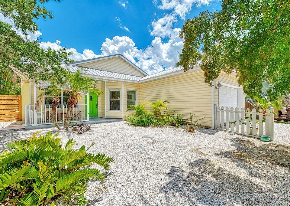 1st image of 5253 Avenida Del Mare
