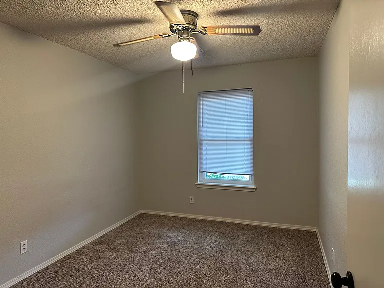 8209 N 121st East Ave — Photo 11