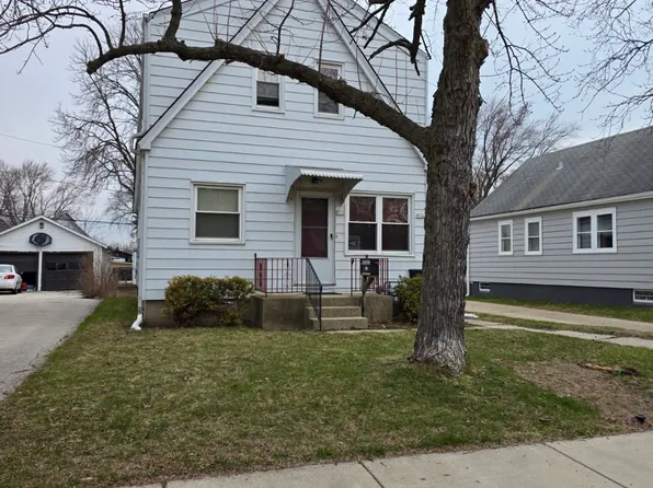 912 W Glendale Ave, Glendale, WI 53209