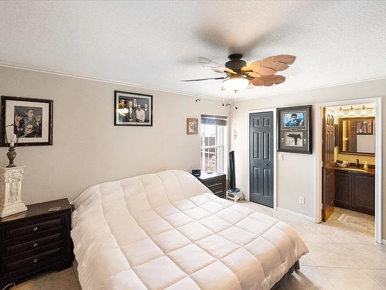 279 SW Glenwood Dr — Photo 13