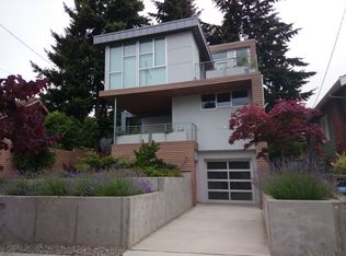 2112 N 46th St, Seattle, WA 98103