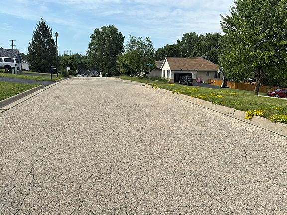 4th image of 6711 Louden Dr