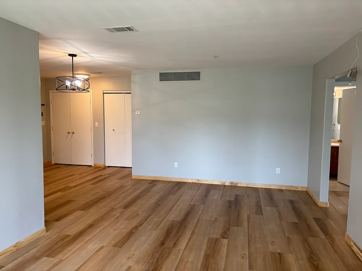 Building Photo - 788 Castle Valley Blvd