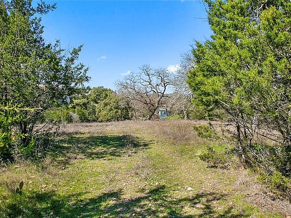 5th image of 2922 Travis Lakeside Dr