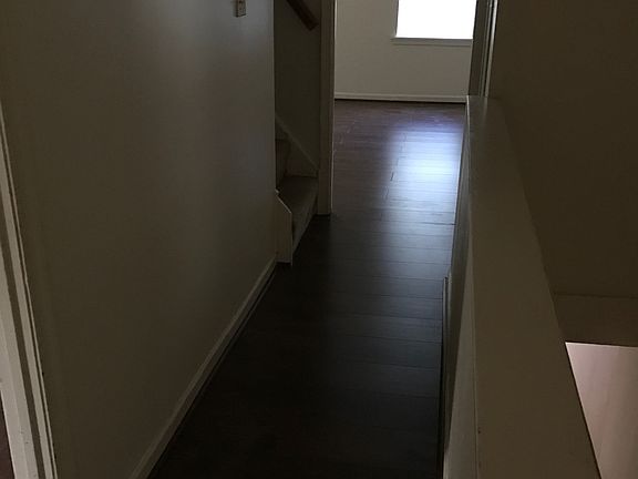 5th image of 1303 N Walnut St