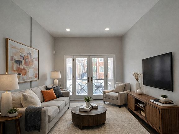 2nd image of 2731 N Campbell Ave #1