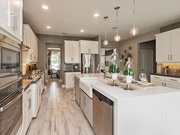 5th image of 15180 Southern Martin St