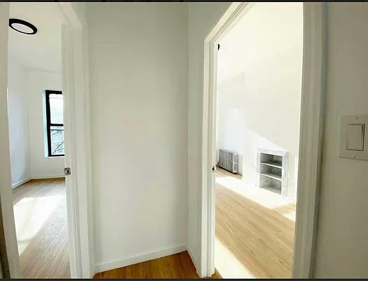 Rented by Corcoran | media 32