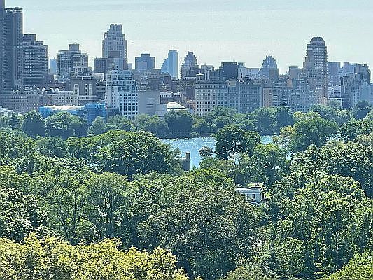 1st image of 400 Central Park W APT 8Y