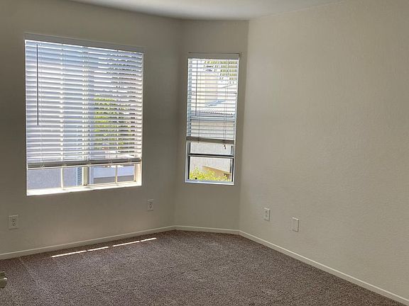 5th image of 4025 Louisiana St