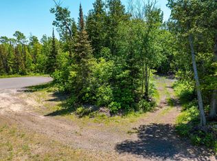 18 Harbor Coast Ln, Copper Harbor, MI 49918