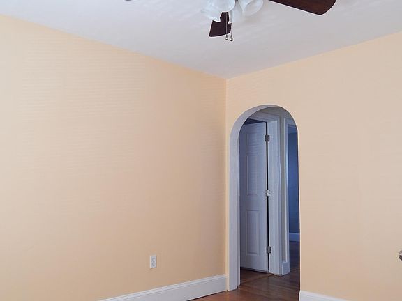 3rd image of 40 Whiton Ave #1A