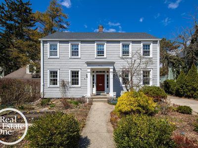 16831 Maumee Ave, Grosse Pointe, MI, 48230