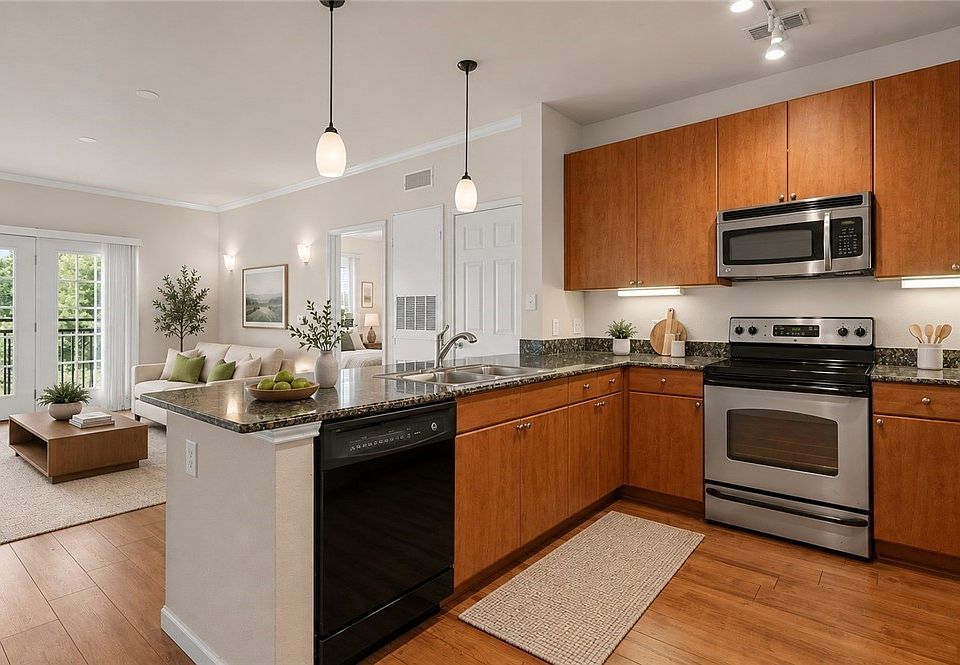 1st image of 1901 5th Ave E Unit 3328