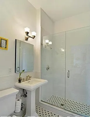 Sold by Real Direct | media 6