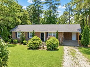 1811 John Small Avenue, Washington, NC 27889