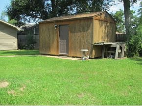 3rd image of 8 Heritage Dr