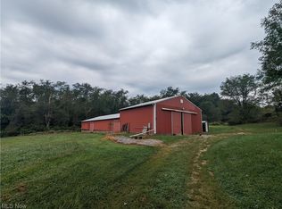 6529 Roswell Rd SW, Sherrodsville, OH 44675