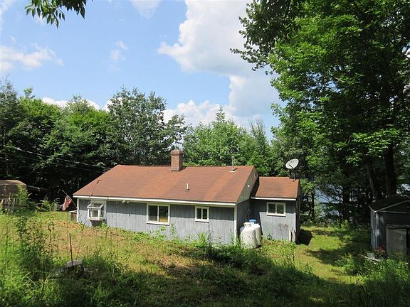 3rd image of 164 Lewis Ln
