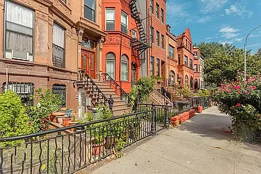 Rented by Duradox Management LLC