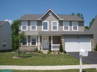 629 Barn St, Pataskala, OH 43062