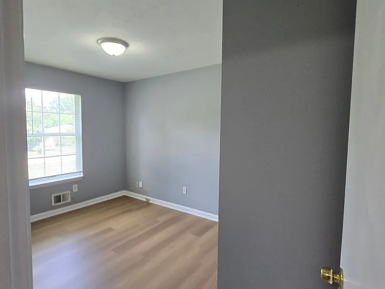 3706 Locust Ave — Photo 17