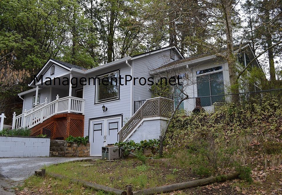 1st image of 1404 Lane Dr