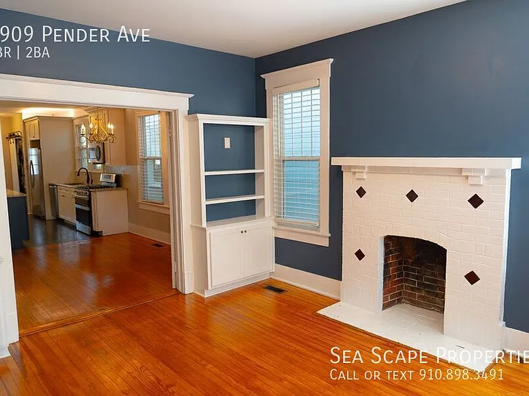 1909 Pender Ave — Photo 8