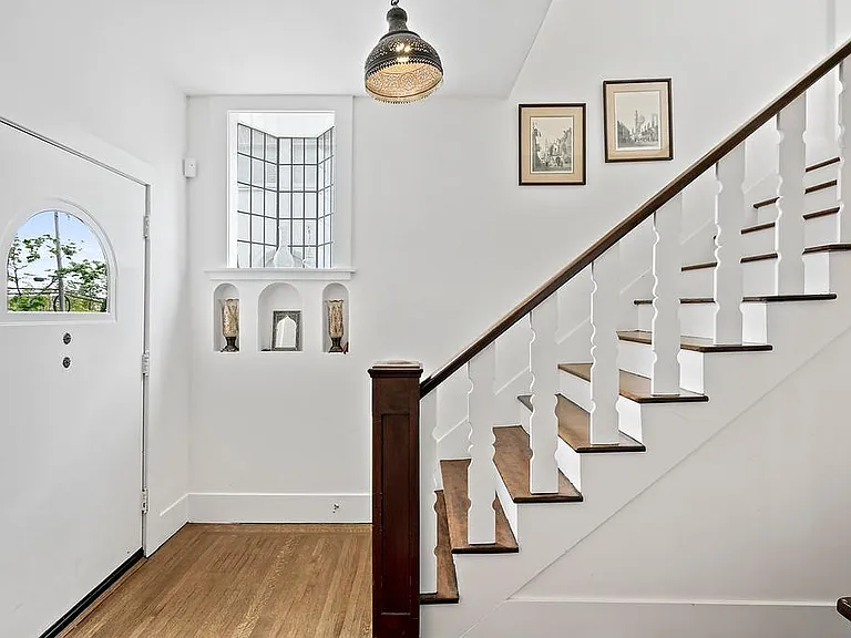 2903 Russell St — Photo 23