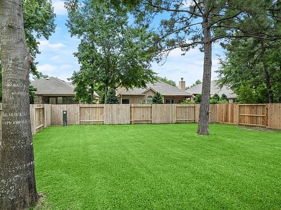 2nd image of 114 Kohen Ct