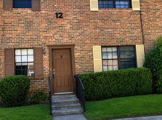 6354 Shannon Pkwy, Union City, GA 30291