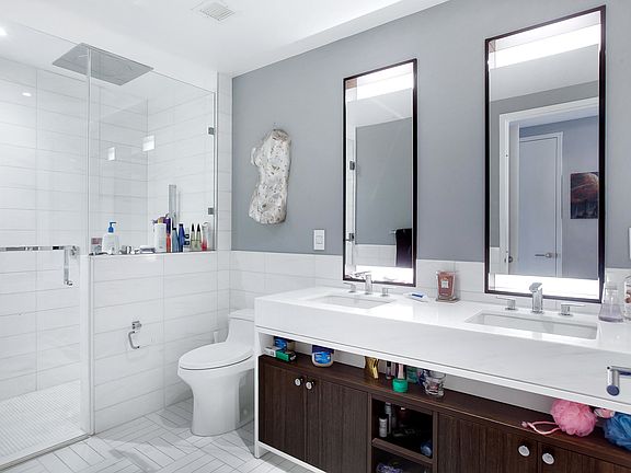 4th image of 261 W 25th St APT 6D