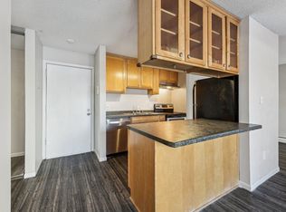 4130 Rahn Rd APT 120, Eagan, MN 55122