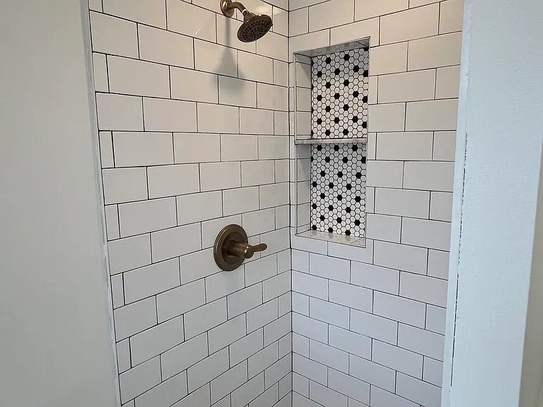 4033 Ramblewood Dr — Photo 32