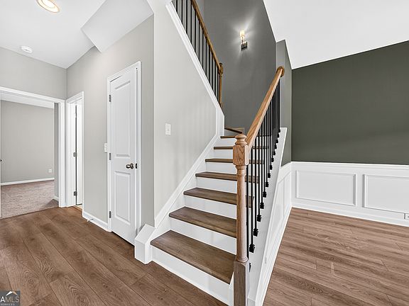5th image of 436 Lakeview Way #269