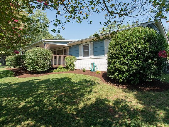 4th image of 4320 Landon Dr