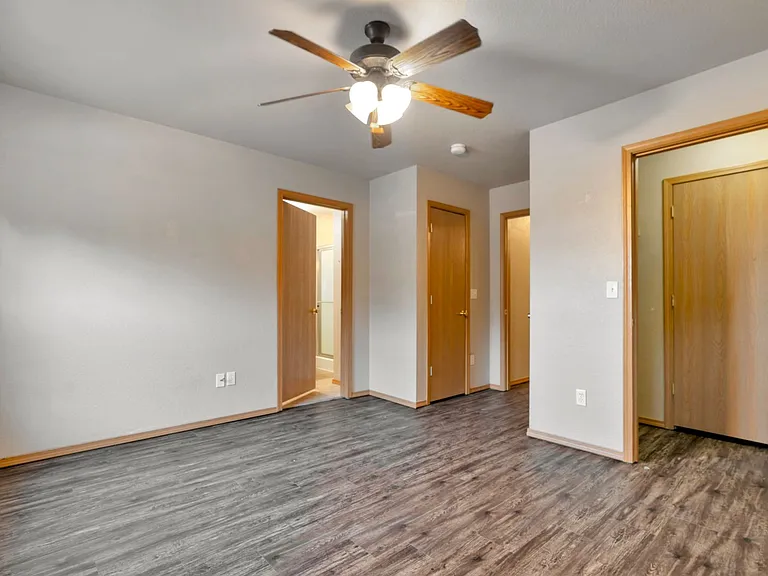 2939 W Scottswood Pl — Photo 13