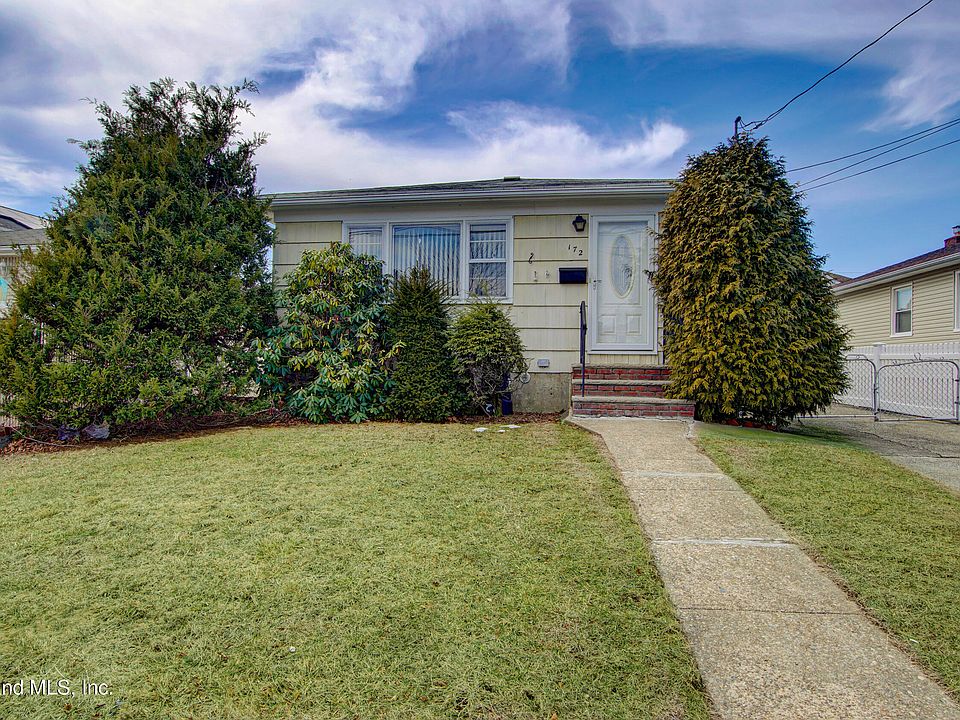 1st image of 172 Kensington Ave