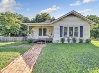 704 N Main St, Kemp, TX 75143
