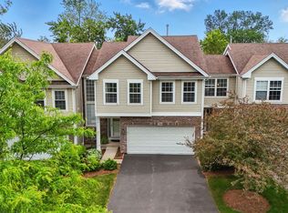 904 Willow St, Itasca, IL 60143