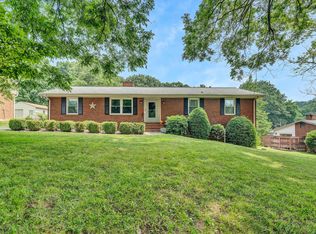 6643 Northway Dr NW, Roanoke, VA 24019