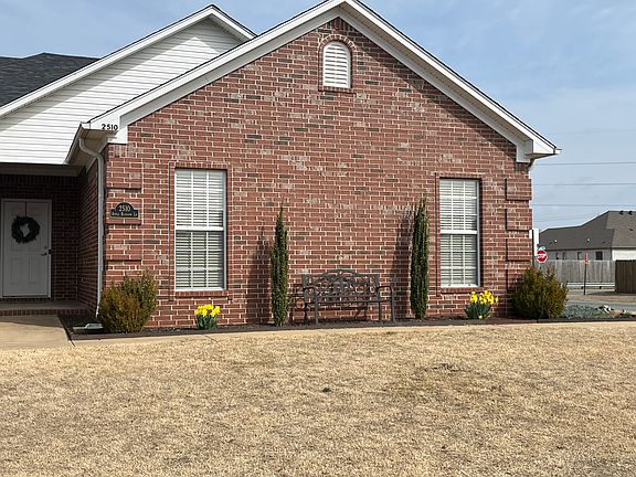 2nd image of 2510 Apple Blossom Ln