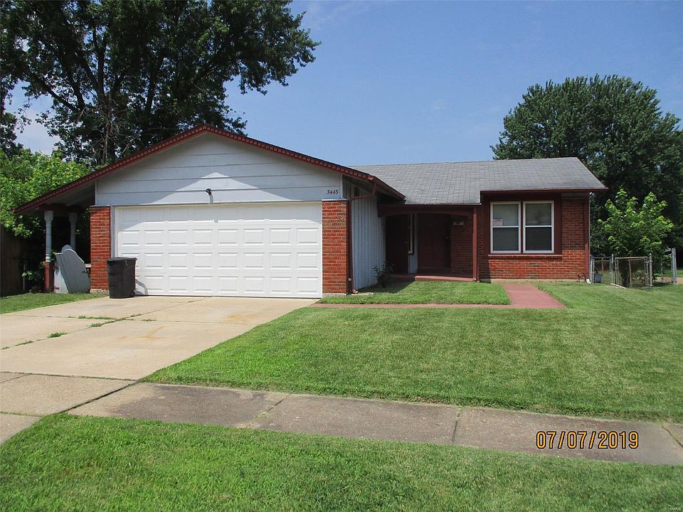 1st image of 3443 Woodpath Dr