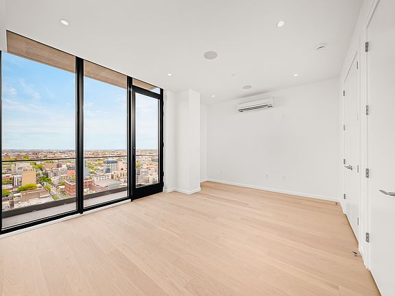 4th image of 41-15 24th St #1203