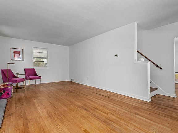 5th image of 255 Gilkeson Rd