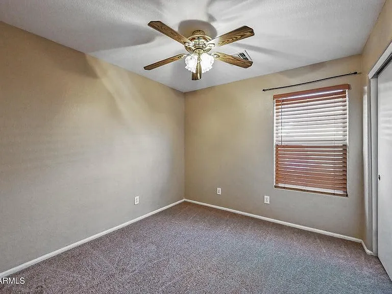 10930 W Wilshire Dr — Photo 14
